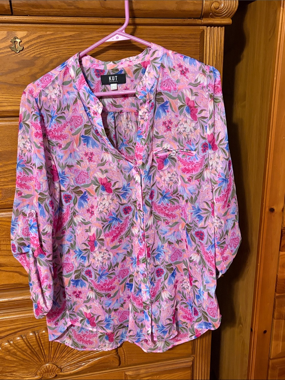 Kut from the Kloth Floral Pink Button-Front Women’s Top